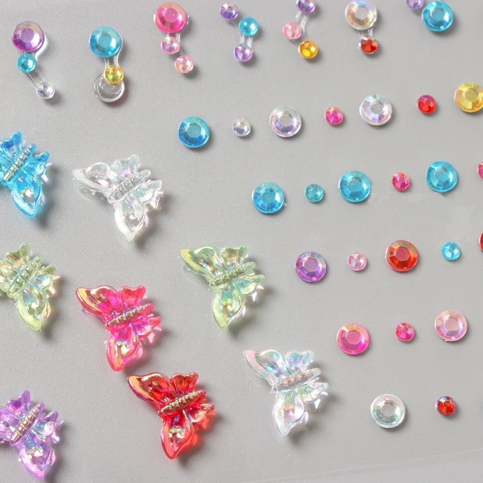 Наклейка пластик стразы Наклейка пластик стразы "Полёт бабочки" цветная 11х7,8 см МИКС