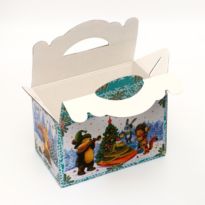 Подарочная коробка Подарочная коробка "Лесные гости" новогодняя Чемоданчик средний 20 x 12 x 19 см