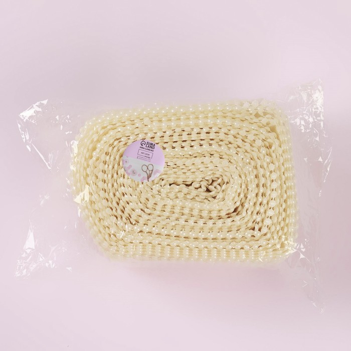 Лента с имитацией жемчуга, 6 см, 9 ± 1 м, цвет белый Лента с имитацией жемчуга, 6 см, 9 ± 1 м, цвет белый