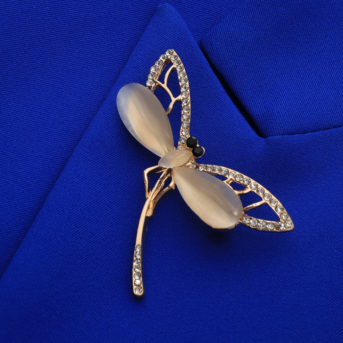 Брошь «Стрекоза» порхающая, цвет бежевый в золоте Брошь «Стрекоза» порхающая, цвет бежевый в золоте
