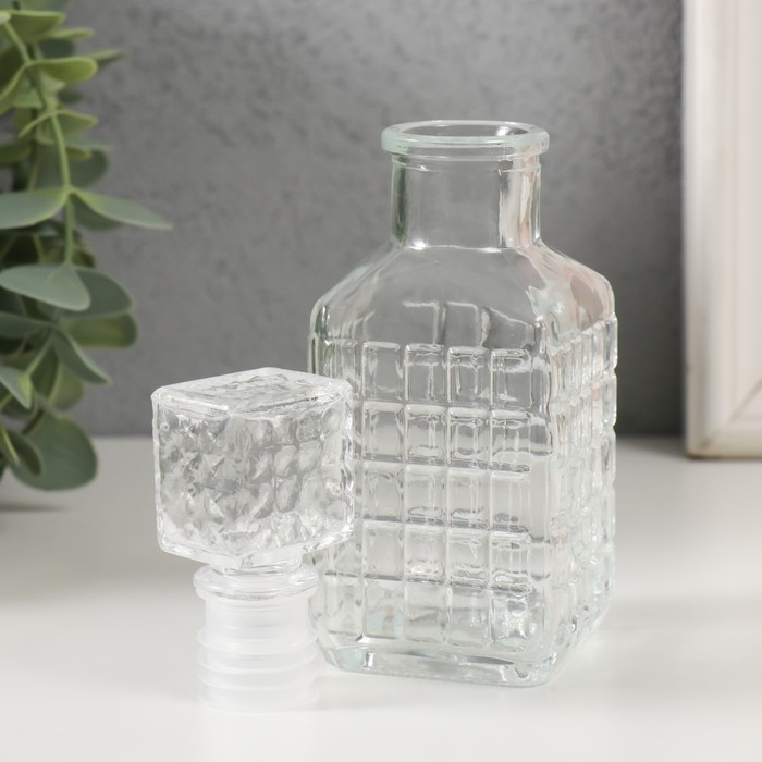 Диффузор для эфирных масел с крышкой Диффузор для эфирных масел с крышкой "Квадратики" 100 мл прозрачный 4,5х5х13,5 см