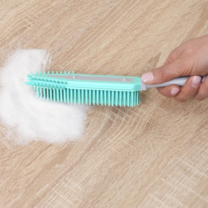 Щётка с ручкой, с прорезиненной щетиной, 27х5х3 см Щётка с ручкой, с прорезиненной щетиной, 27х5х3 см