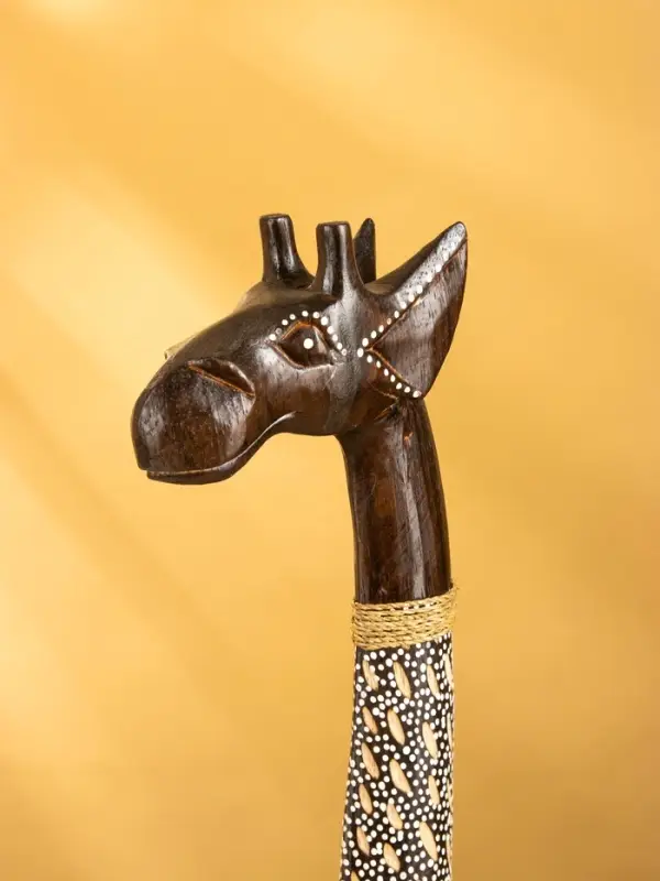 Сувенир Сувенир "Жираф" дерево 28х17х60 см, цв. бежево-коричневый