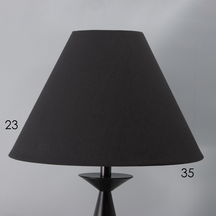 Настольная лампа с абажуром RISALUX «Эрика», Е27, 40 Вт, чёрный, 34×34×56 см Настольная лампа с абажуром RISALUX «Эрика», Е27, 40 Вт, чёрный, 34×34×56 см