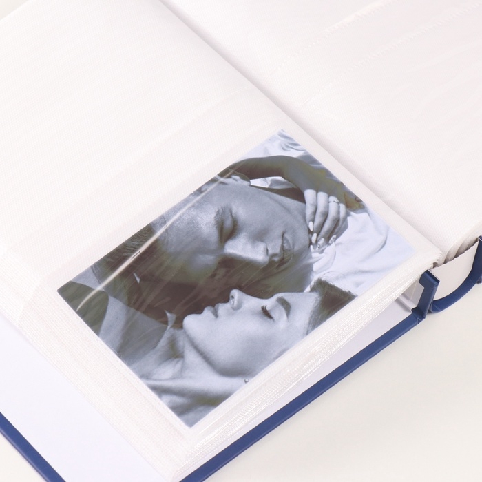 Фотоальбом на 200 фото 10х15 см Фотоальбом на 200 фото 10х15 см "Звёздная ночь" в коробке, синий 5,5х20,5х26,5 см