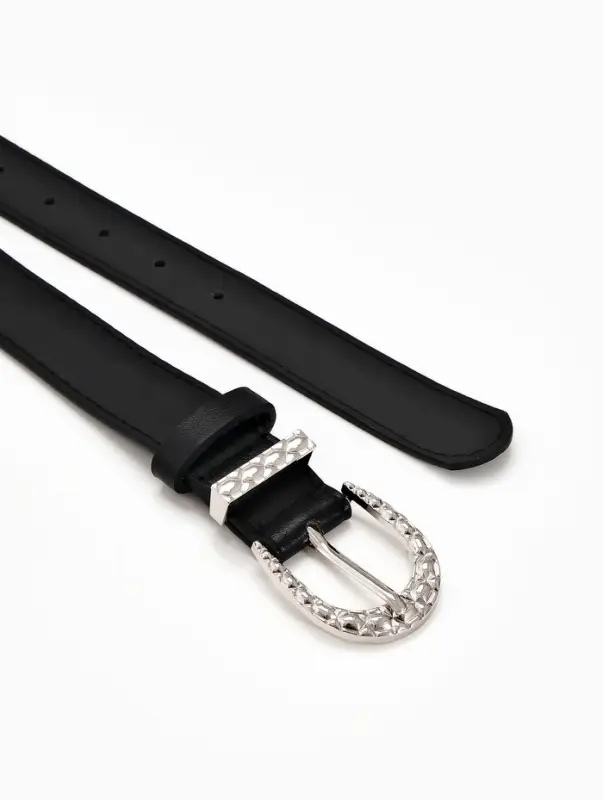 Ремень жен 05-01-02-01, Июнь2509, 3*0,3*110 см, без винта, пряж металл, 1 прокол, черный Ремень жен 05-01-02-01, Июнь2509, 3*0,3*110 см, без винта, пряж металл, 1 прокол, черный