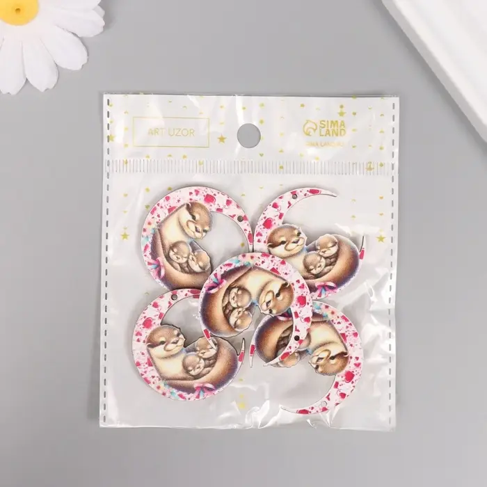 Декор для творчества дерево Декор для творчества дерево "Семья выдр" 3,7х3,6х0,3 см