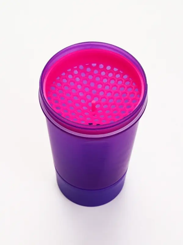 Шейкер спортивный для коктейлей и протеина, с чашей, 500 мл