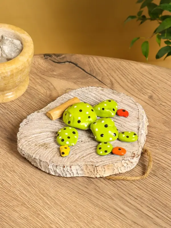 Панно «Кактус», 17×18×5 см, дерево Албезия Панно «Кактус», 17×18×5 см, дерево Албезия