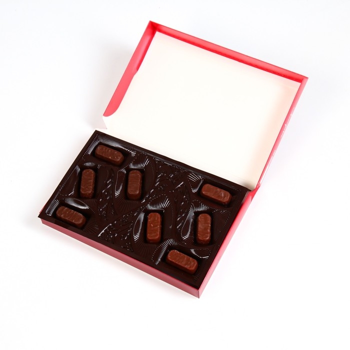 Подарочный набор конфет "Ассорти", 8 марта, 125 г