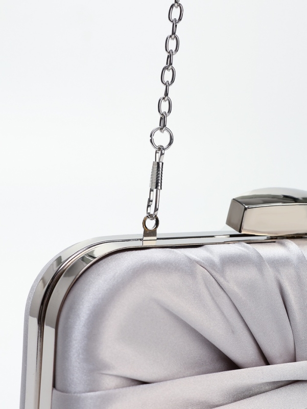 Сумка жен,  20*6*13, отд на фермуаре, цепь, серебро