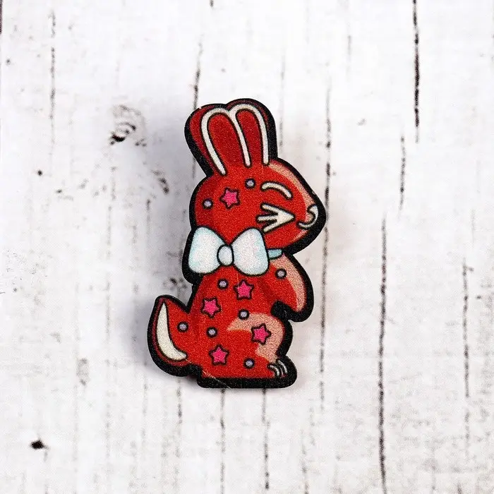 Деревянный значок «Заяц» Деревянный значок «Заяц»