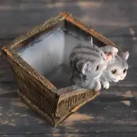 Декоративное кашпо для цветов &laquo;Ящик с котятами&raquo;, 1.3 л, 16&times;18&times;20 см, полистоун