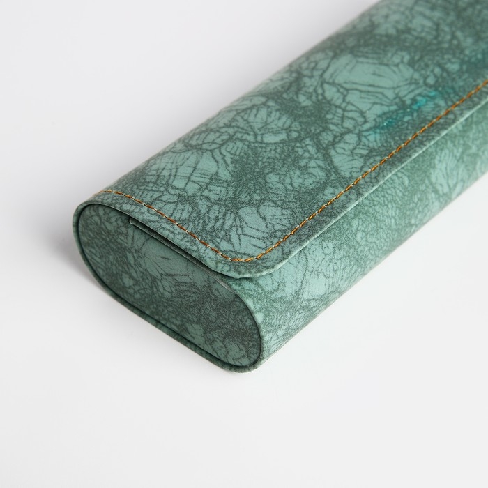 Футляр для очков на хлопушке, длина 16 см, цвет зелёный Футляр для очков на хлопушке, длина 16 см, цвет зелёный