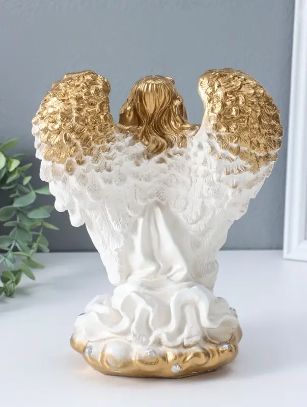 Фигура "Ангелина" белая, 27х14х15 см