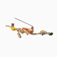 Брошь &laquo;Птица на ветке&raquo; хурма, цвет оранжевый в золоте