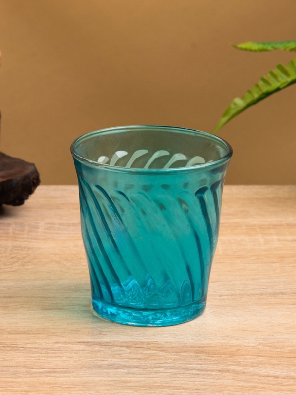 Подсвечник для чайной свечи 8х8х8,5 см Подсвечник для чайной свечи 8х8х8,5 см