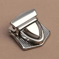 Застёжка для сумки, 3.3×3.5 см, цвет серебряный
