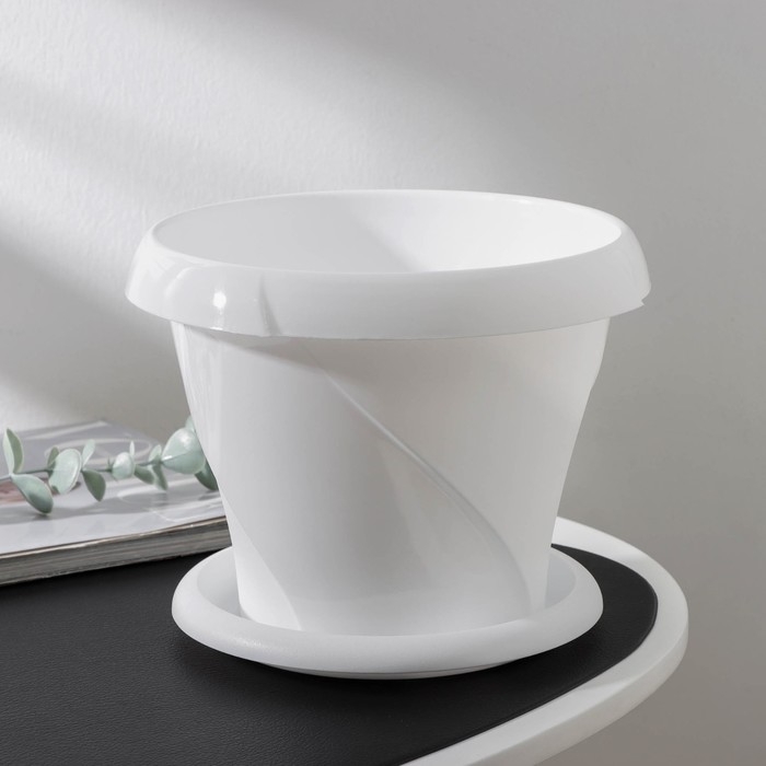 Горшок с поддоном «Флориана», 2,8 л, цвет белый Горшок с поддоном «Флориана», 2,8 л, цвет белый