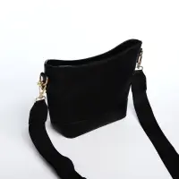 Сумка женская кросс-боди на молнии, 25&times;8&times;15 см, чёрная