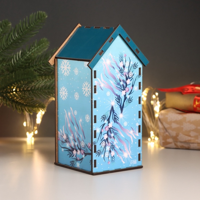 Новогодний чайный домик Новогодний чайный домик "Змея. Исполнения желаний" 20х10,5х9.5 см