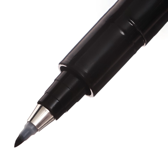 Маркер профессиональный линер черный, тонкая линия, S Маркер профессиональный линер черный, тонкая линия, S