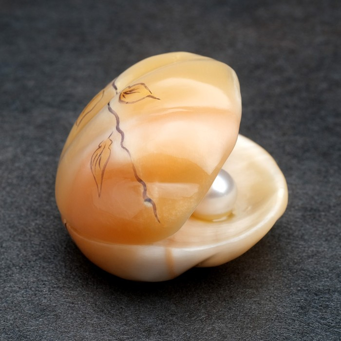 Сувенир «Жемчужина», 6×4,5 см, селенит, микс Сувенир «Жемчужина», 6×4,5 см, селенит, микс