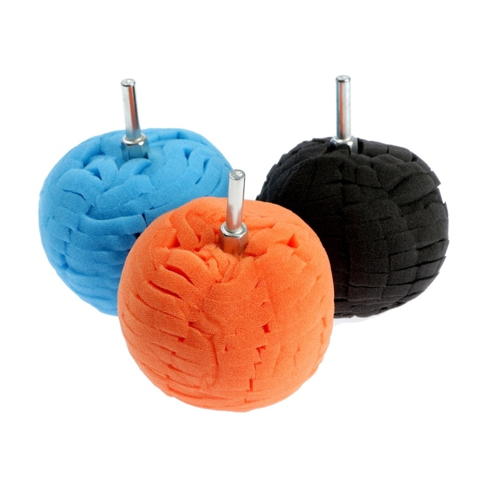 Набор кругов полировальных ТУНДРА, поролоновых, d=80 мм, хвостовик 6 мм, 3 шт. Набор кругов полировальных ТУНДРА, поролоновых, d=80 мм, хвостовик 6 мм, 3 шт.