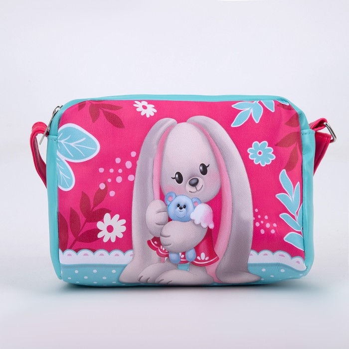 Сумка детская для девочки «Кролик с игрушкой» из эко-кожи, на ремешке, 15х12х3 см Сумка детская для девочки «Кролик с игрушкой» из эко-кожи, на ремешке, 15х12х3 см