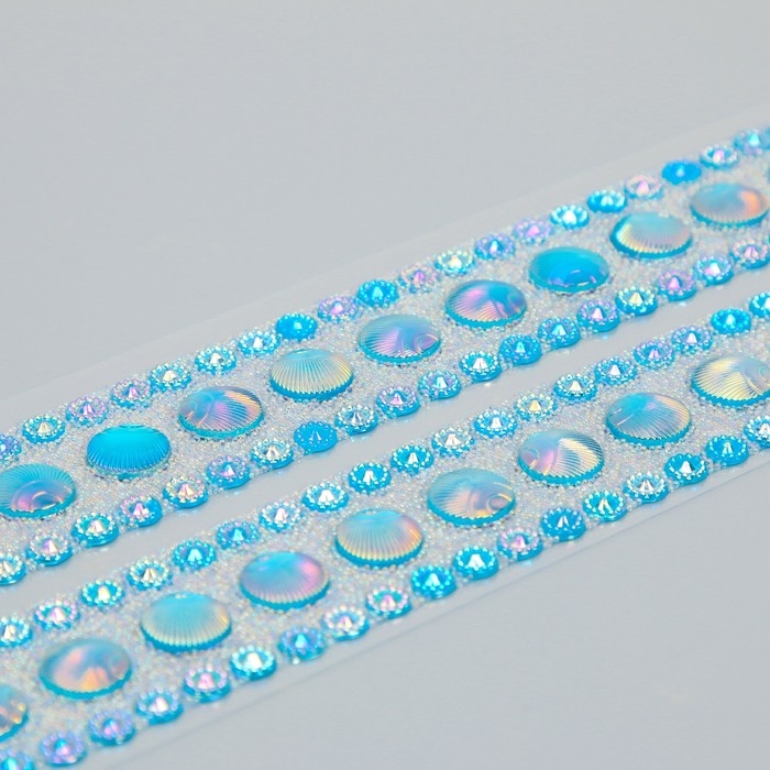 Наклейка пластик стразы Наклейка пластик стразы "Кружочки с микробисером" МИКС 31,5х6,7 см