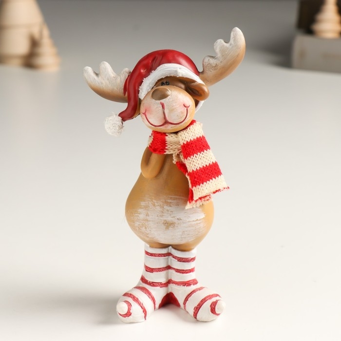 Сувенир полистоун  Сувенир полистоун "Лосяш в красном колпаке и полосатых гетрах" МИКС 5х8,5х15 см