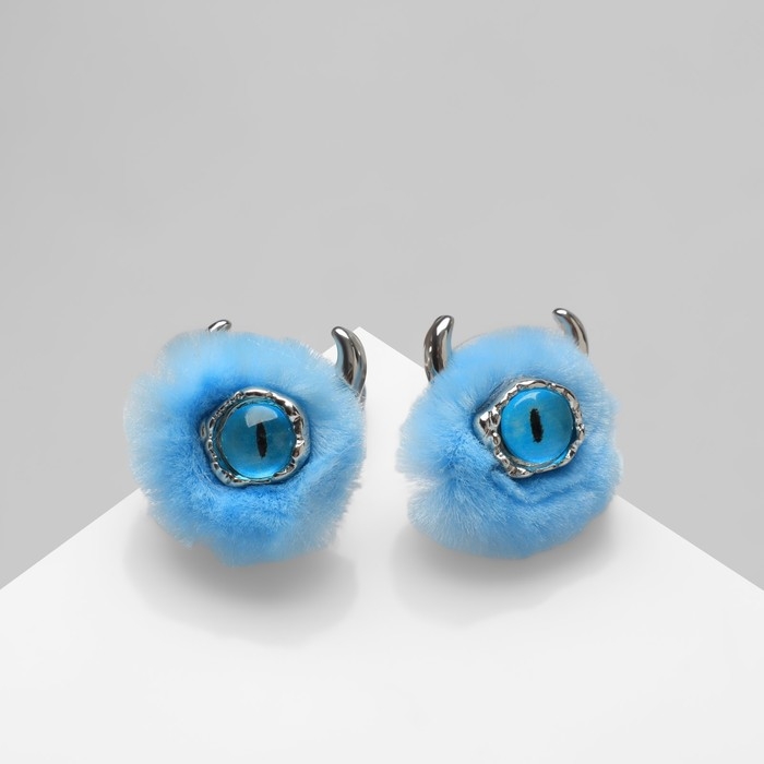 Серьги с эмалью «Монстрики» с рожками, пушистый, цвет голубой Серьги с эмалью «Монстрики» с рожками, пушистый, цвет голубой