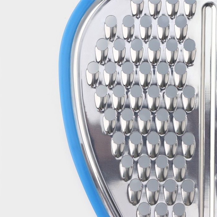 Тёрка с контейнером Доляна «Яблоко», 20×15×4 см, цвет МИКС Тёрка с контейнером Доляна «Яблоко», 20×15×4 см, цвет МИКС