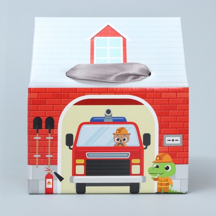 Коробка подарочная складная, упаковка, «Пожарная станция », 15 х 18 х 10 см Коробка подарочная складная, упаковка, «Пожарная станция », 15 х 18 х 10 см
