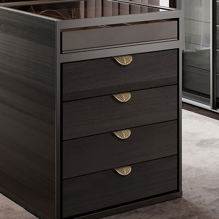 Ручка CAPPIO, м/о 32 мм, с узором, цвет матовое золото Ручка CAPPIO, м/о 32 мм, с узором, цвет матовое золото