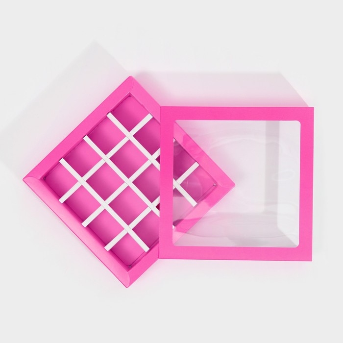 Коробка для конфет, кондитерская упаковка, 16 ячеек, «Фуксия» 17.7 х 17.7 х 3.8 см Коробка для конфет, кондитерская упаковка, 16 ячеек, «Фуксия» 17.7 х 17.7 х 3.8 см
