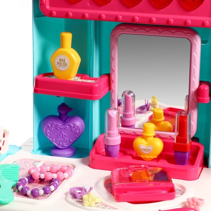 Игровой набор «Модница» в чемоданчике, с аксессуарами Игровой набор «Модница» в чемоданчике, с аксессуарами