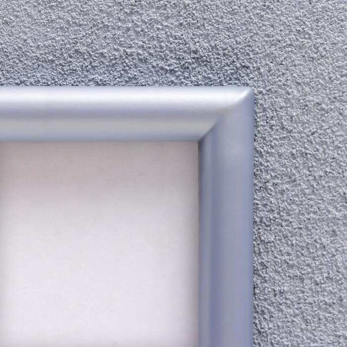 Фоторамка пластик L-4 21х30 см серебр. мет. (пластиковый экран) Фоторамка пластик L-4 21х30 см серебр. мет. (пластиковый экран)