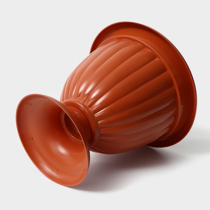 Кашпо уличное на ножке «Жасмин», 9 л, цвет коричневый