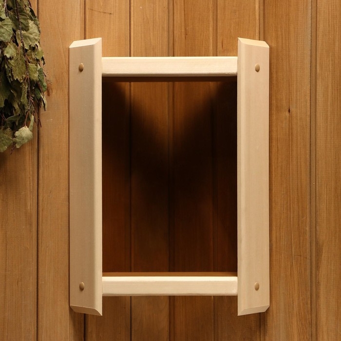 Абажур деревянный угловой, темное стекло Абажур деревянный угловой, темное стекло