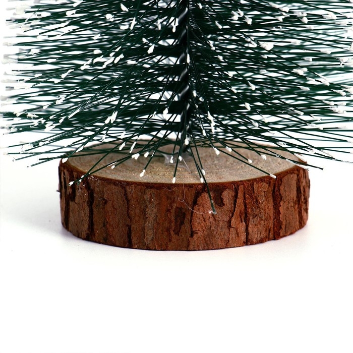 Новогодний декор «Ёлочка зелёная в снегу» 8 × 8 × 20 см Новогодний декор «Ёлочка зелёная в снегу» 8 × 8 × 20 см