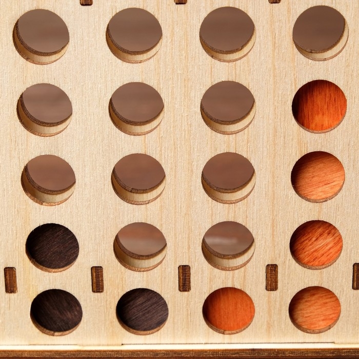 Игра  Игра "Четыре в ряд" 17х13см