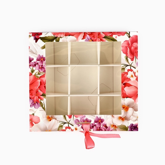 Коробка под 9 конфет с ячейками «Самой прекрасной» 14.5 х 13.5 х 3.5 см Коробка под 9 конфет с ячейками «Самой прекрасной» 14.5 х 13.5 х 3.5 см