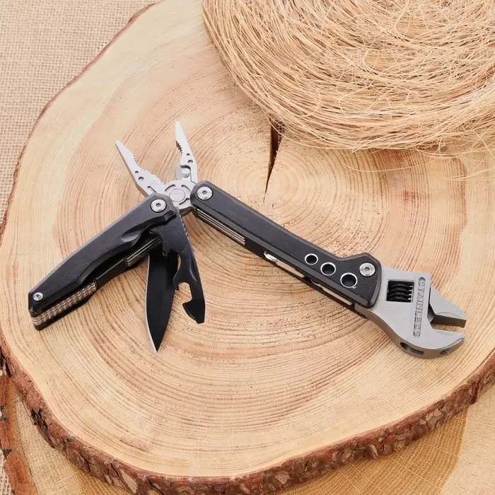 Мультитул многофункциональный с разводным ключом