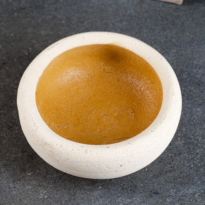 Фигурное кашпо  Фигурное кашпо "Плошка" слоновая кость, 1л / 19х8х19см