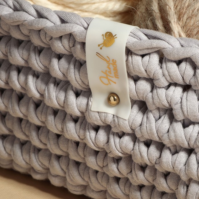 Бирка с кнопкой «Hand made», 8 × 1,8 см, 10 шт, цвет матовый/золотой Бирка с кнопкой «Hand made», 8 × 1,8 см, 10 шт, цвет матовый/золотой