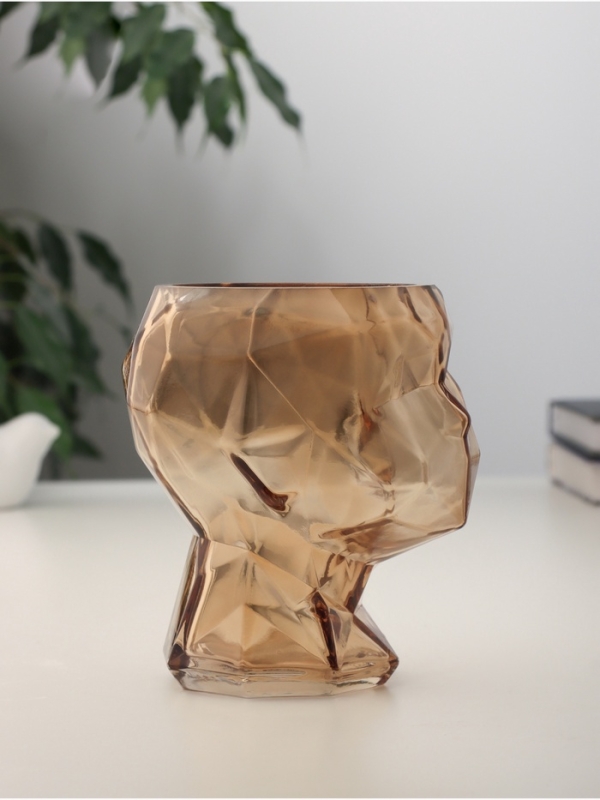 Ваза стекло настольная  Ваза стекло настольная "Бетти" h-16х13 см, коричневый