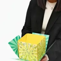 Бум-коробка подарочная с бабочками &laquo;Тебе подарочек&raquo;, 12&times;12&times;12 см