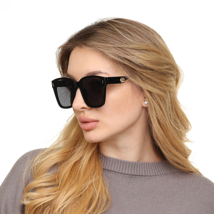 Очки солнцезащитные женские Очки солнцезащитные женские "OneSun", uv 400, дужка 15 см, линза 6.6х5.3 см