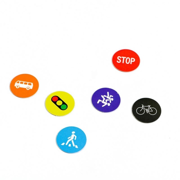 Настольная игра-бродилка «Правила дорожного движения», игровое поле, 6 фишек, 20 карт, 4+ Настольная игра-бродилка «Правила дорожного движения», игровое поле, 6 фишек, 20 карт, 4+